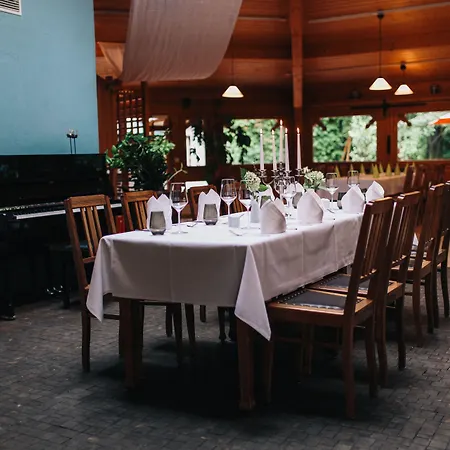 Turmvilla ホテル 3*